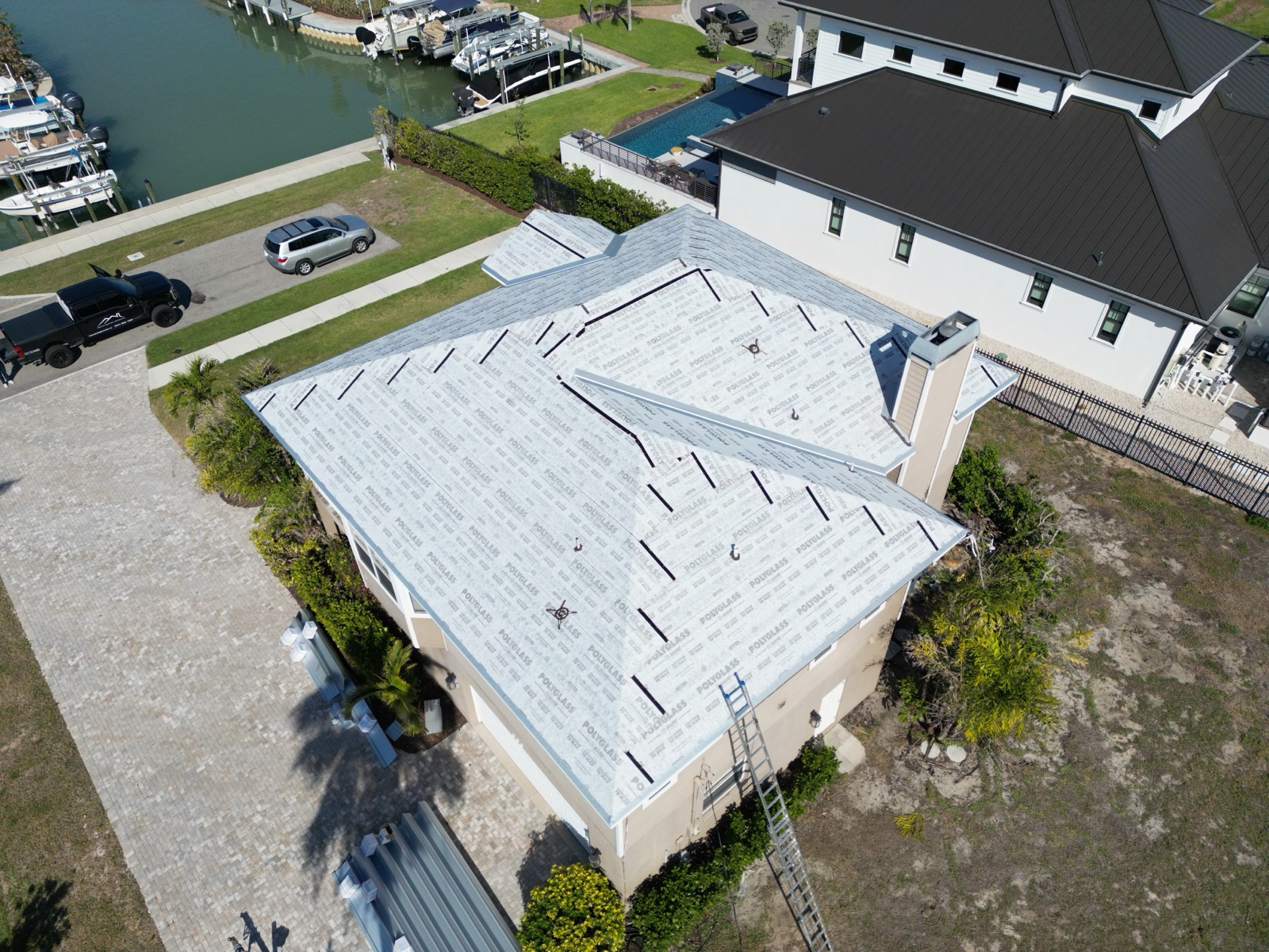 Roof underlayment and battens installed on a waterfront home
